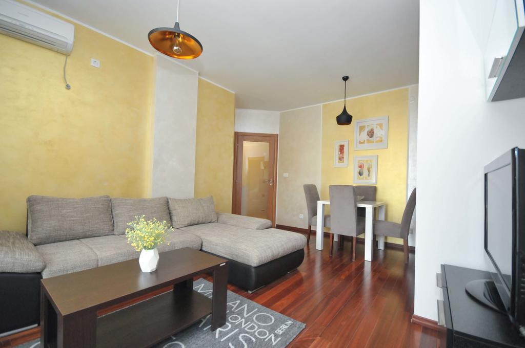 Seaside Apartments Petrovac Εξωτερικό φωτογραφία