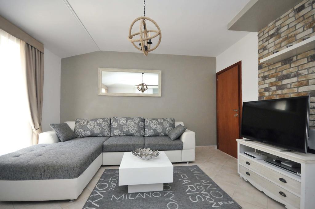 Seaside Apartments Petrovac Εξωτερικό φωτογραφία